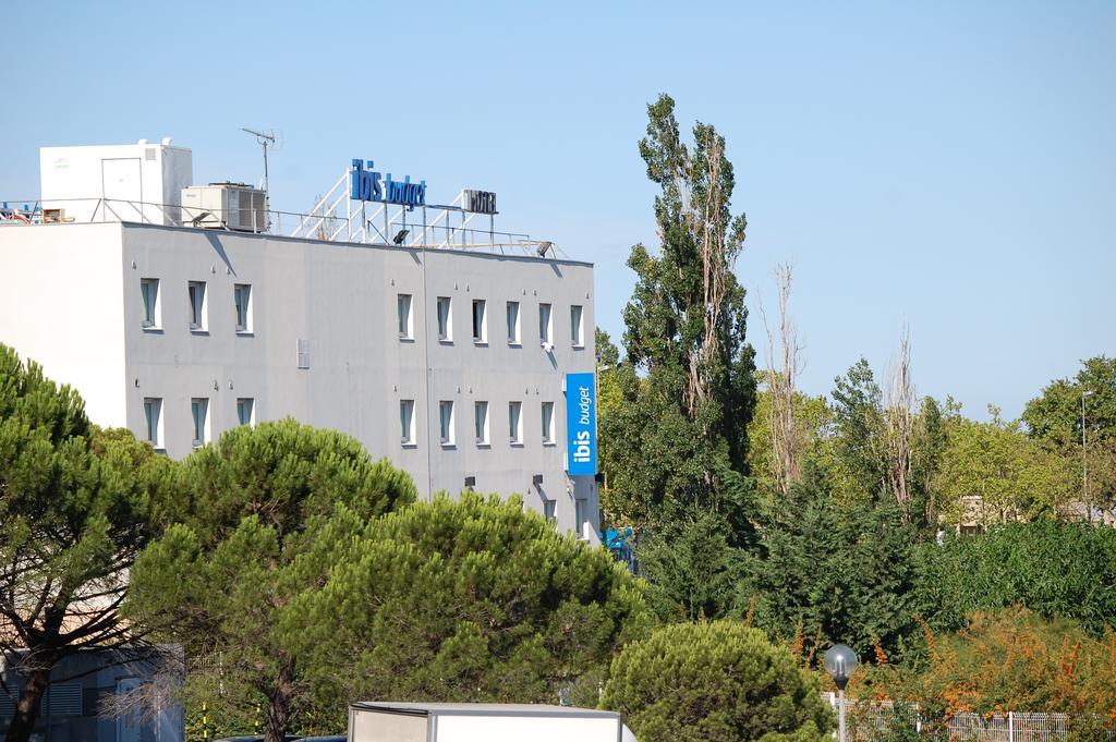 Ibis Budget Marseille Vitrolles ヴィトロル エクステリア 写真